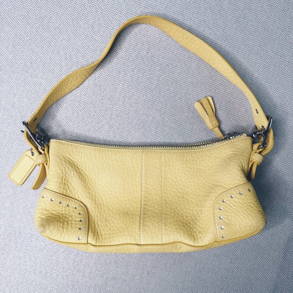 Coach Hamilton Baby Yellow Pebbled Leather Shoulder Bag Purse w/ Tassel Y2K - Picture 2 of 13